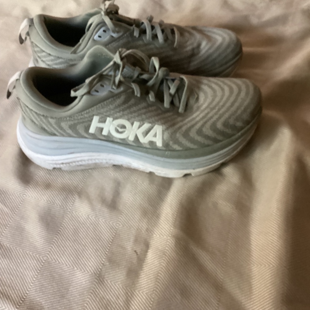 Hoka Gaviota 5 Mens 9.5D